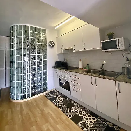 Wonderful Loft In Cala Salionc 아파트